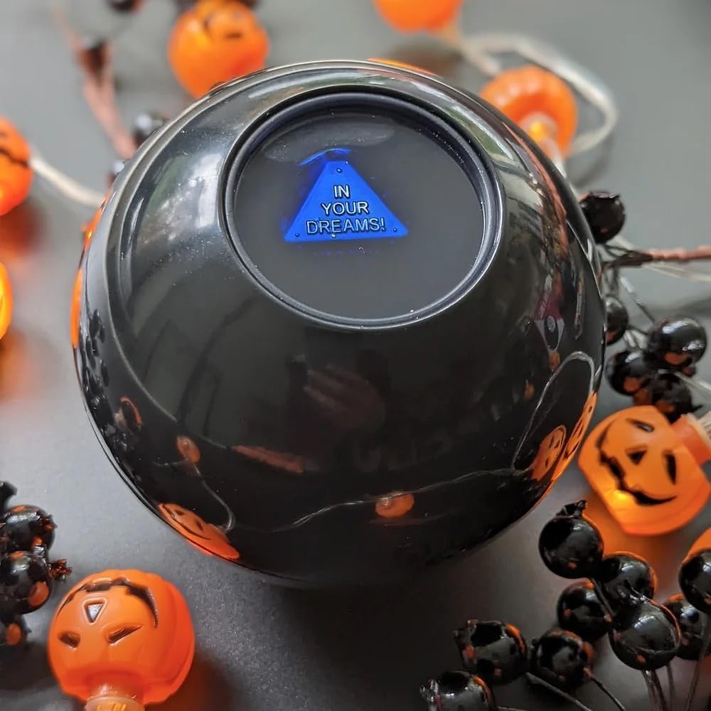 Evil 8 Ball - Hilarious Novelty Magic 8 Ball