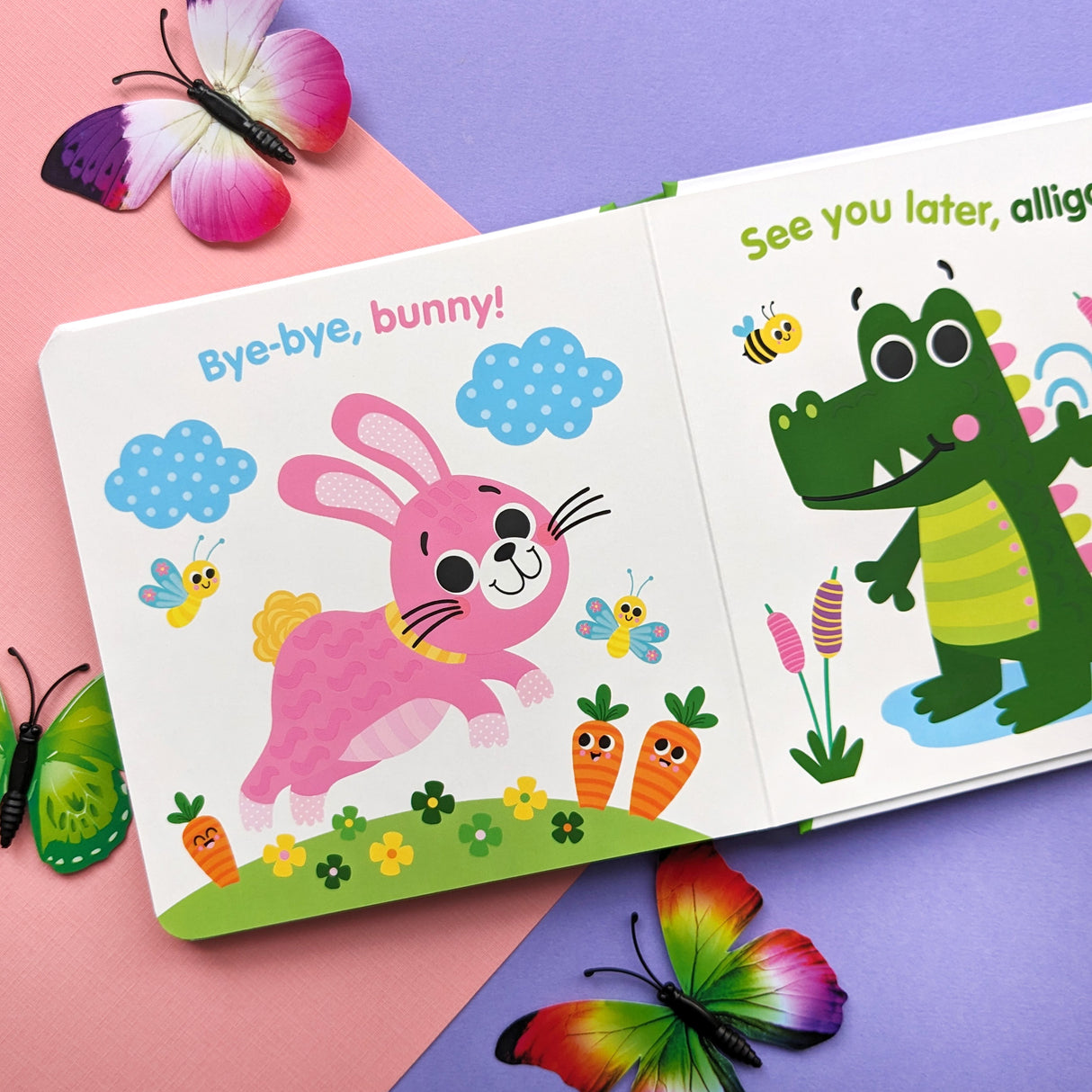 Tiny Touch Animals: Bright and Textured Baby Board Book for Ages 0-2 – Interactive Touch-and-Feel Book with Colourful Animal Characters