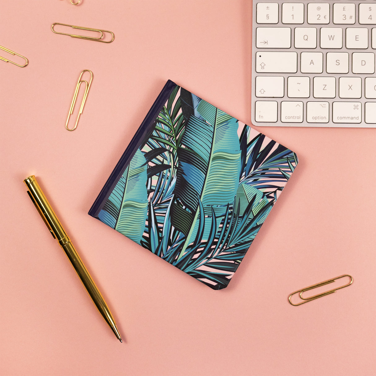 Password Book – Alphabetical Organiser for Website Logins