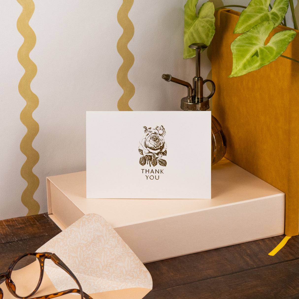 12 Notecards and Envelopes in Gift Box - “Thank You” Flower Bouquet Design