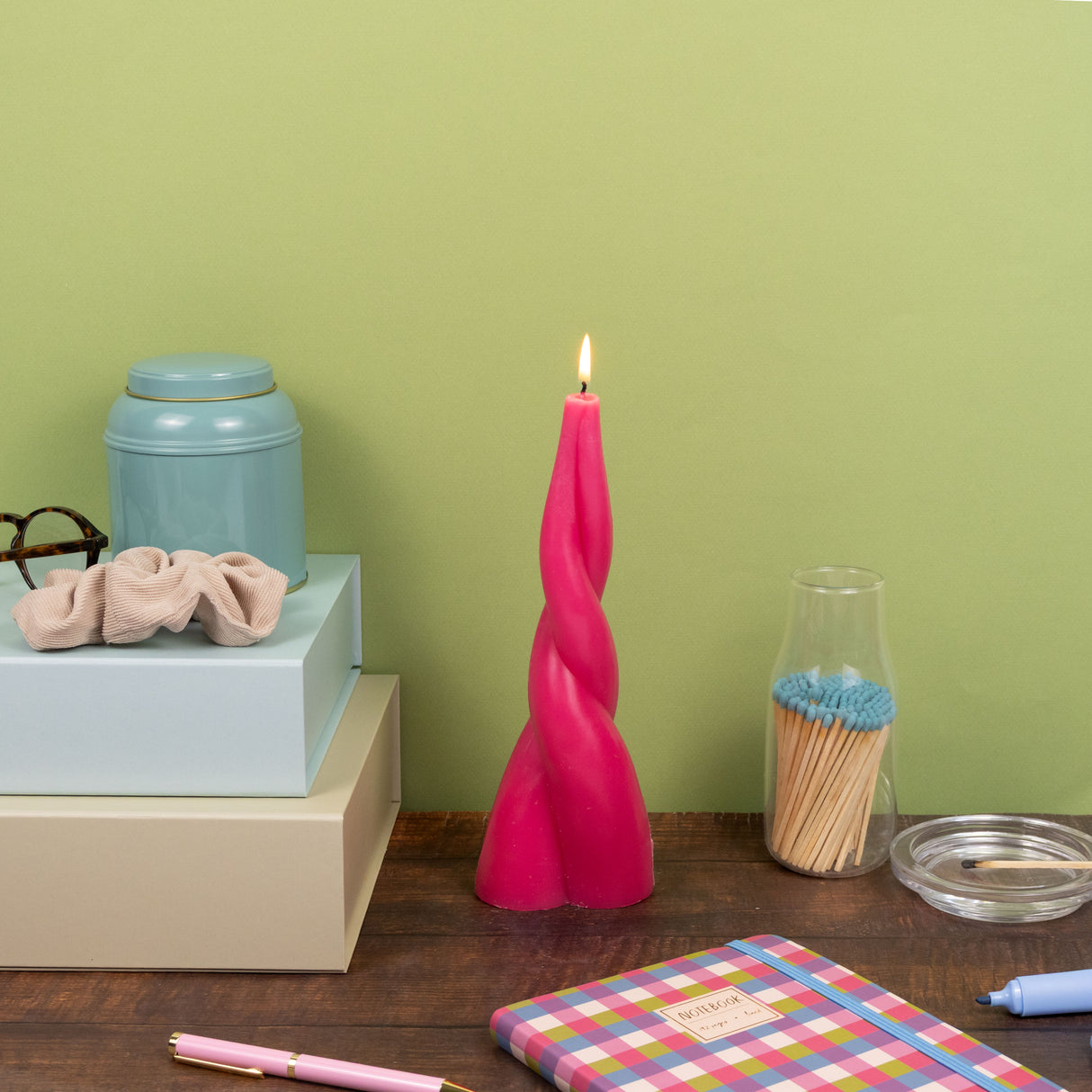 Willow and Belle Dual Twist Design Table Candle In Gift Box