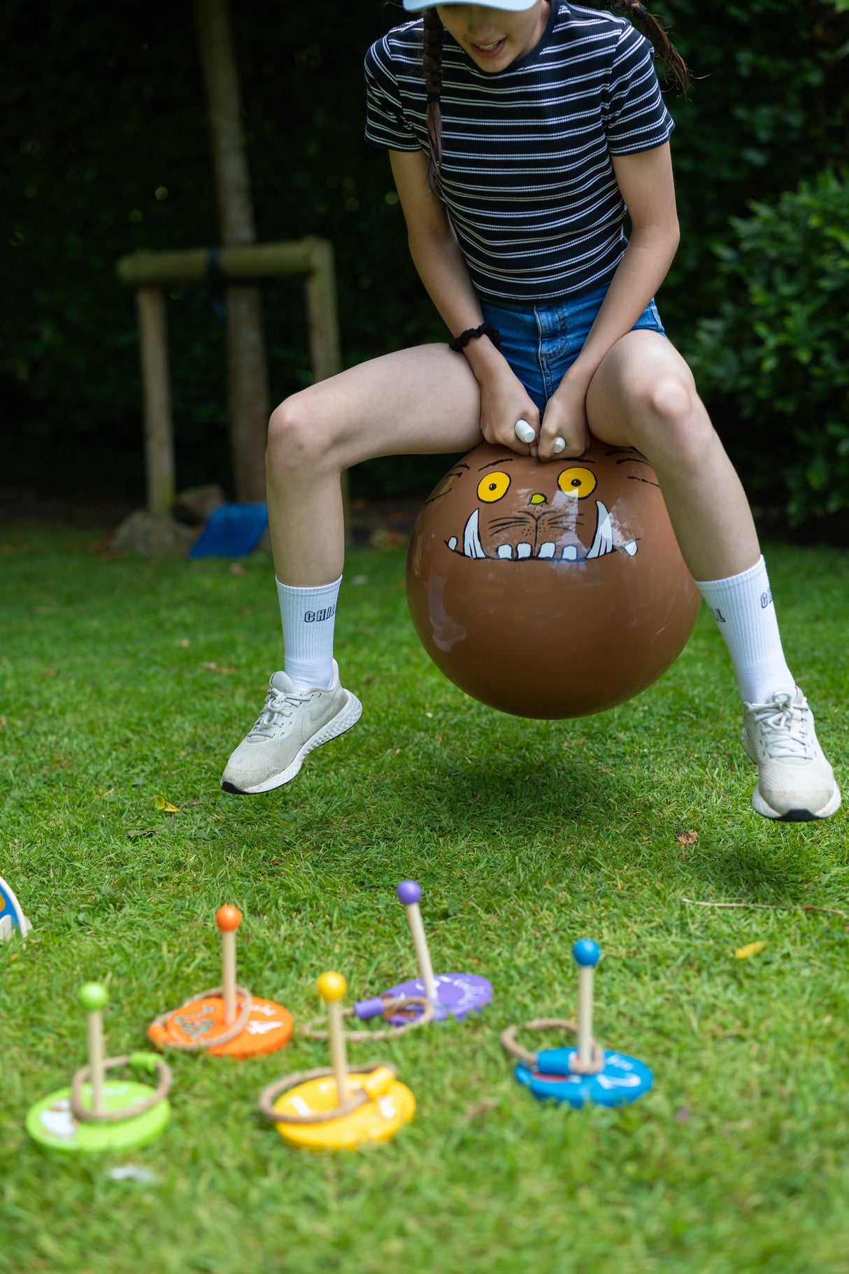 The Gruffalo Kids Space Hopper – Retro Bouncing Fun for Children – Outdoor Active Play