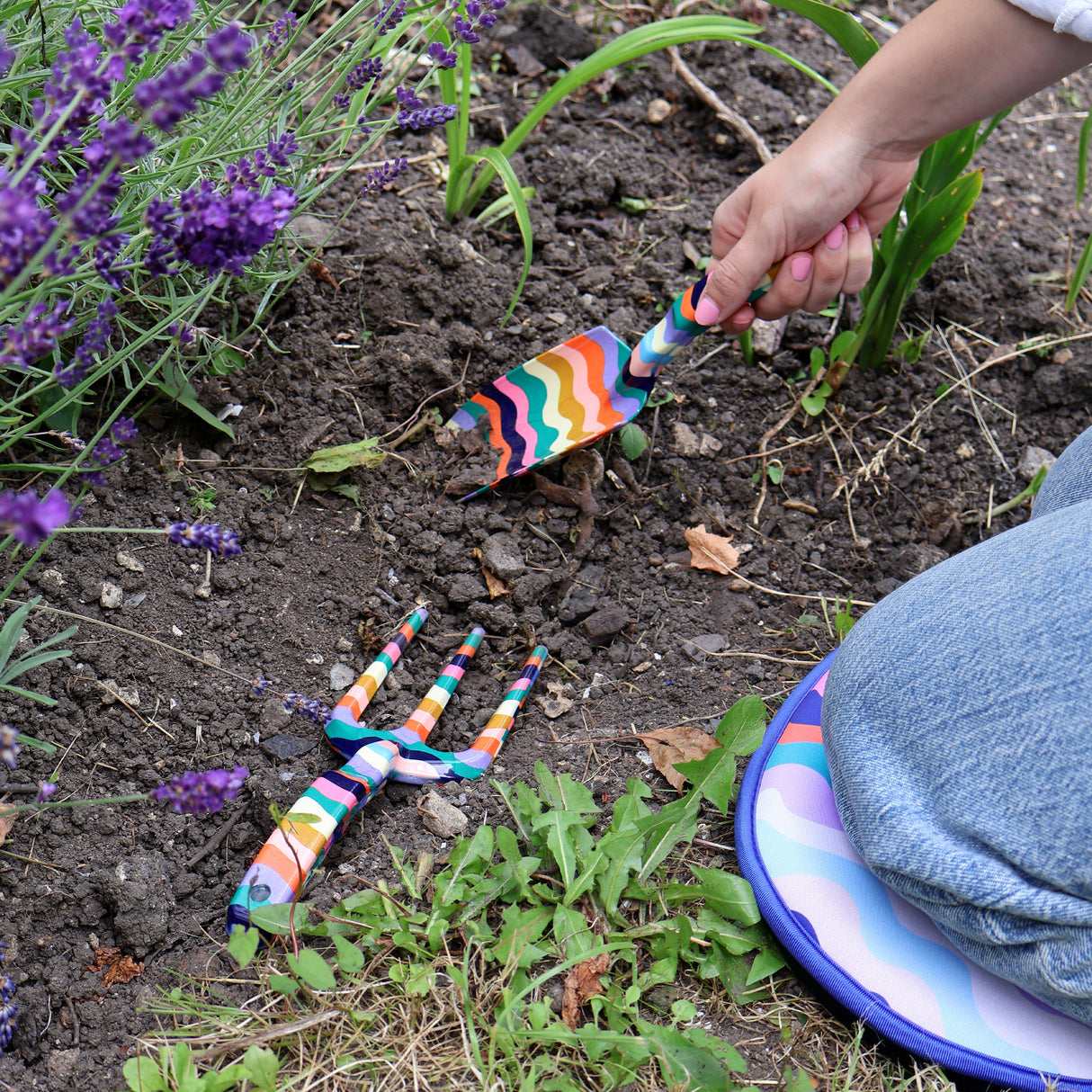 Gardening Tool & Kneeler Set – Wiggle Design