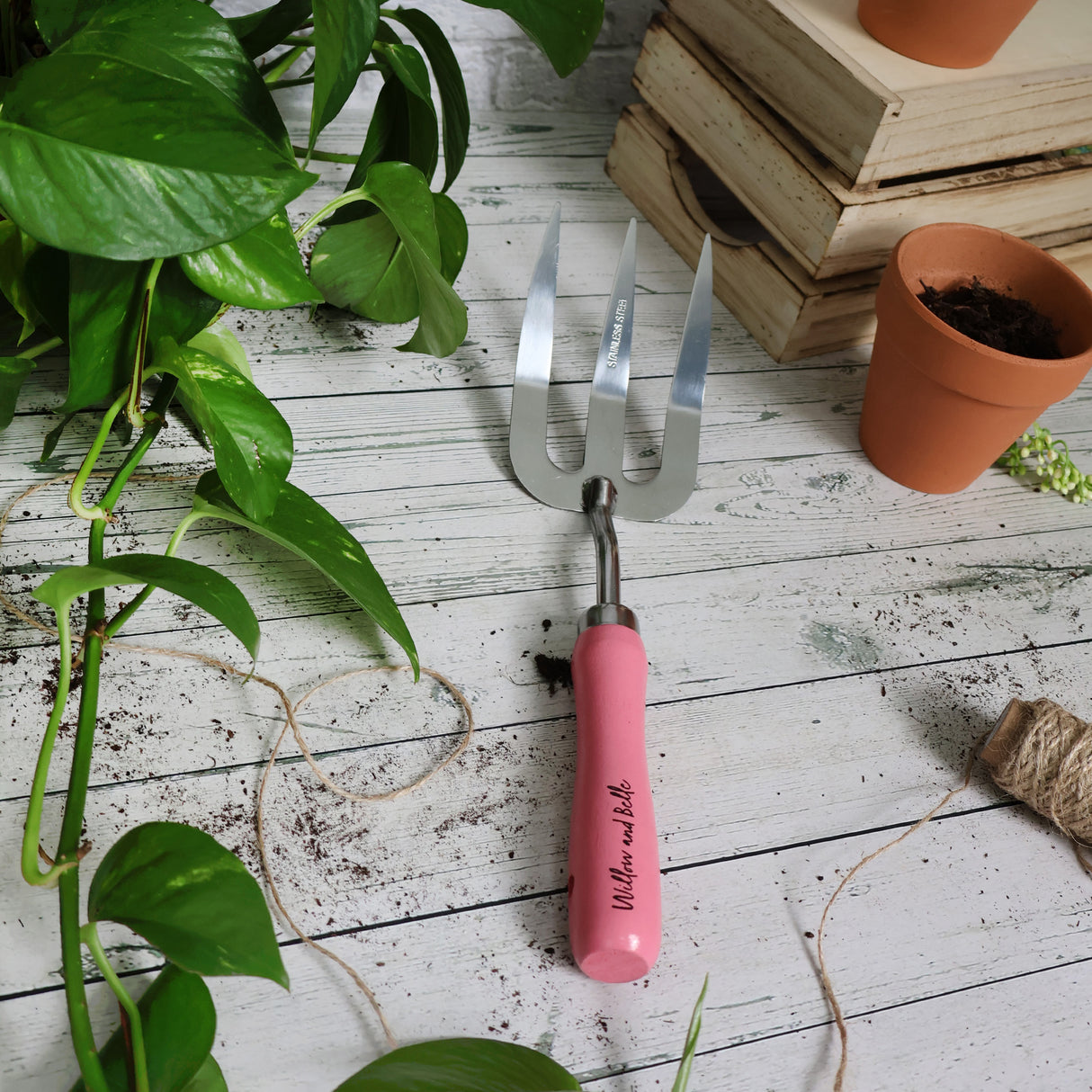 Garden Hand Fork – Stainless Steel with Wooden Handle