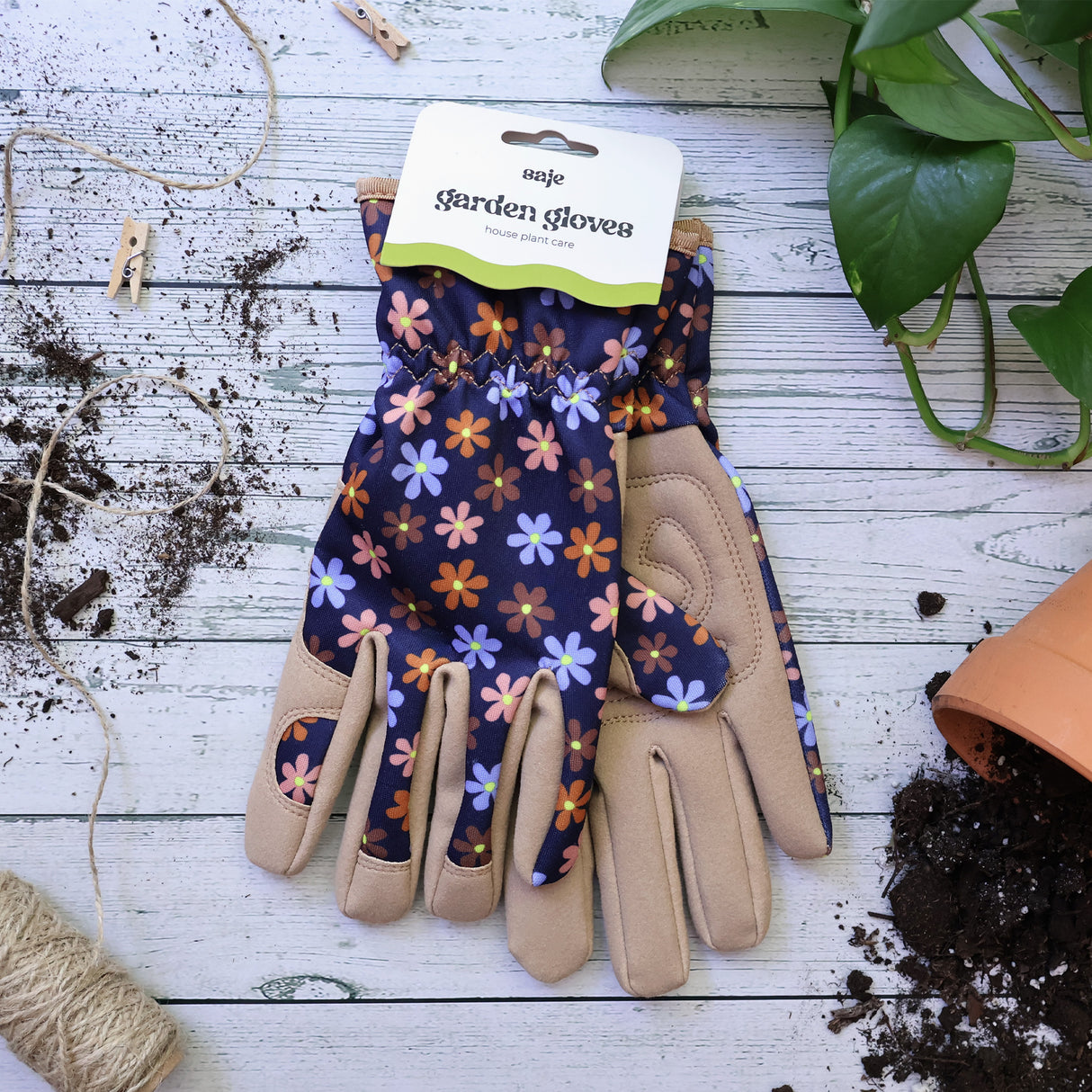 Saje Outdoor Gardening Gloves - Women's One Size - Padded with Elastic Cuffs