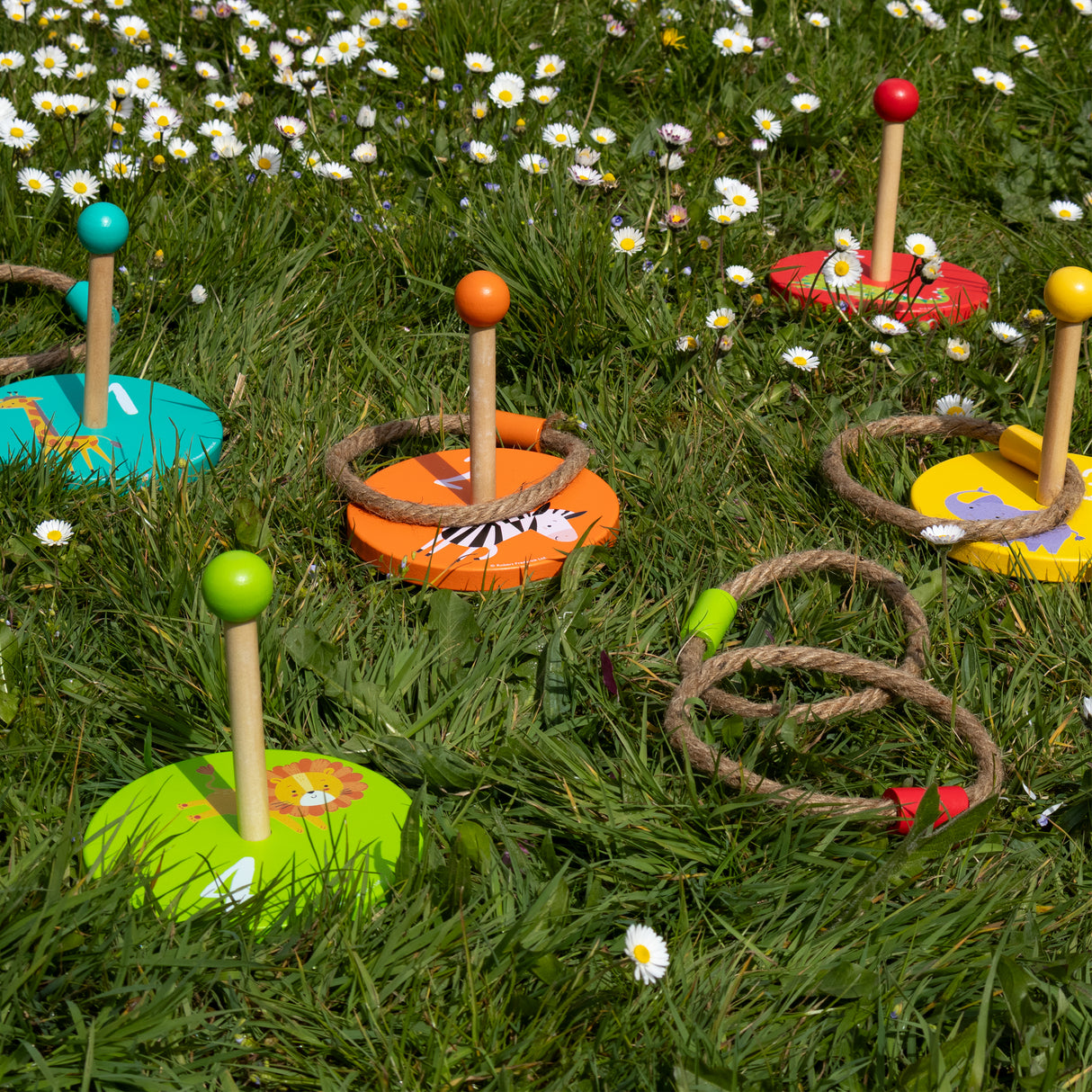 Jungle Animals Children's Wooden Ring Toss Set - Fun For All The Family