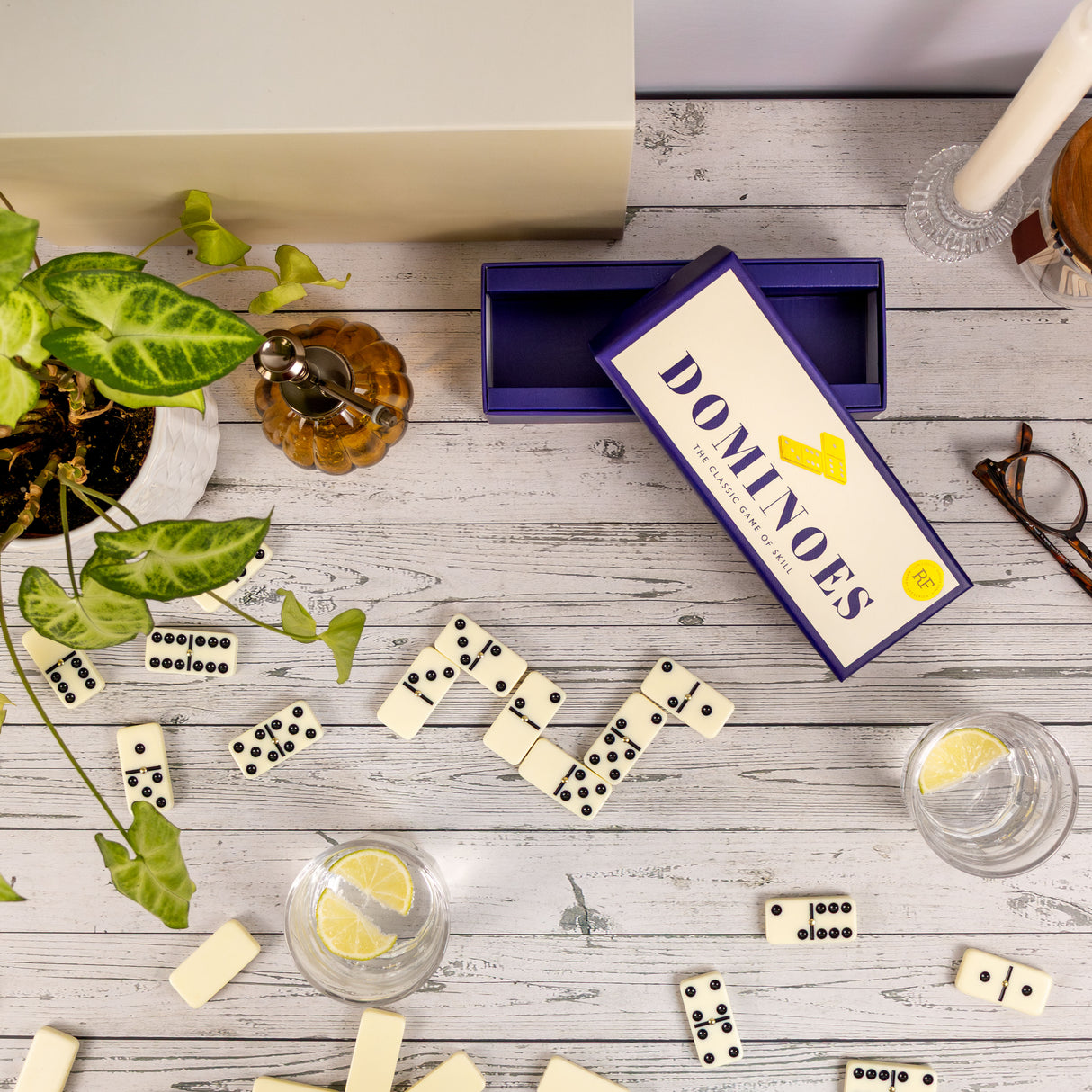 Dominoes - Classic Family Game in Gift Box