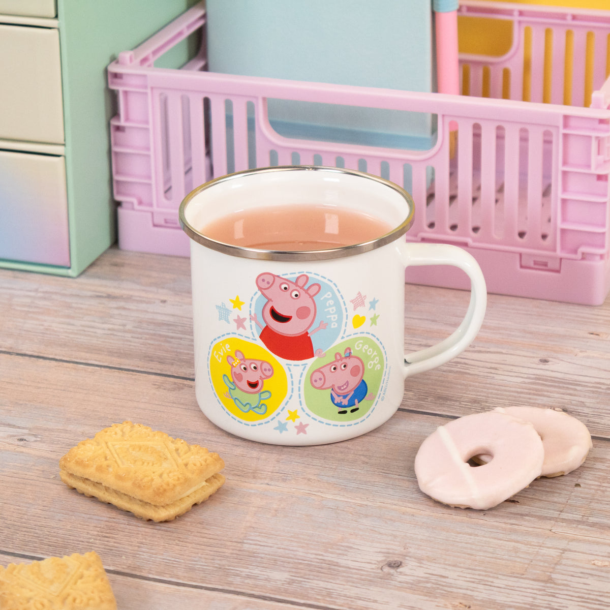Peppa Pig Enamel Mug - Peppa, George & Evie