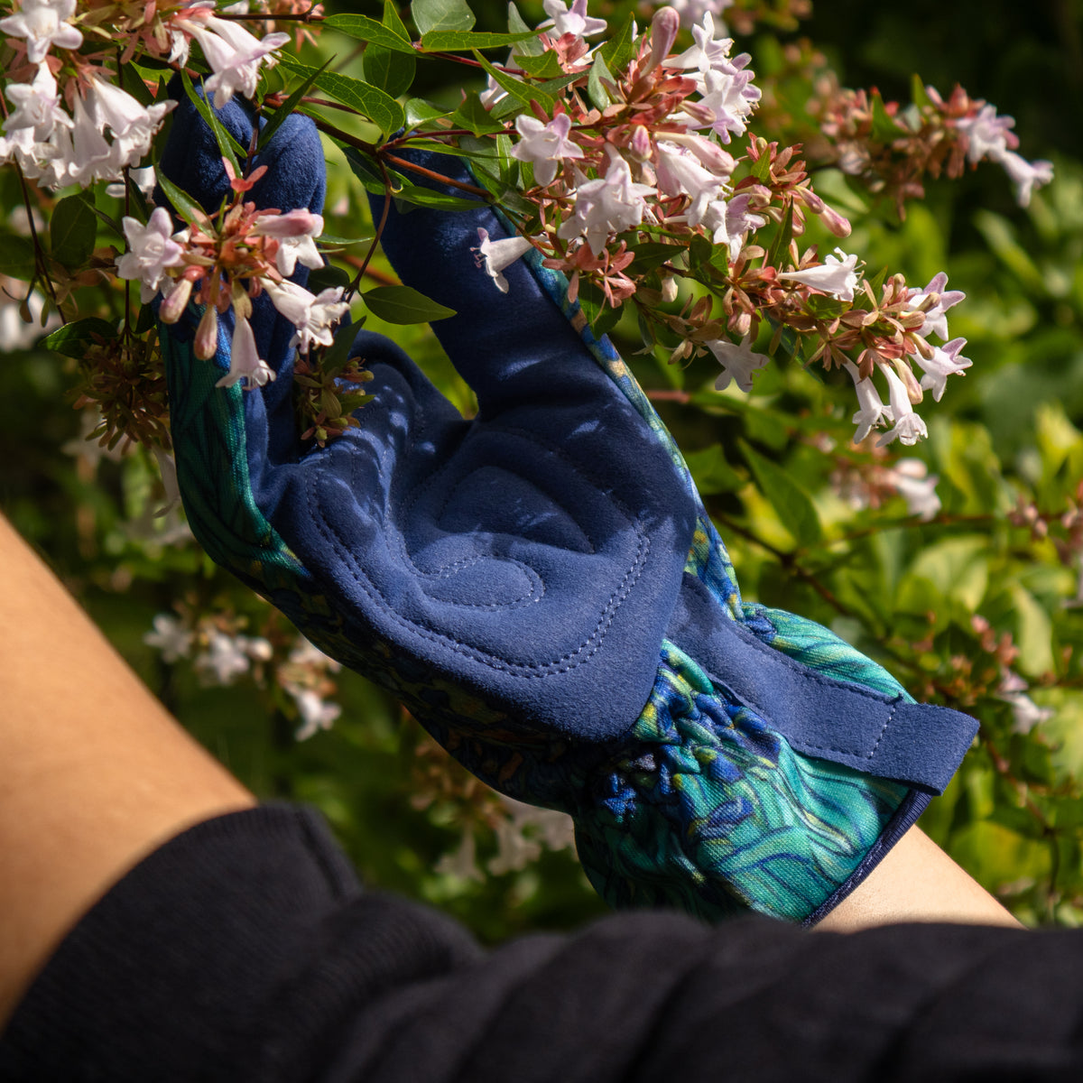 Outdoor Gardening Gloves - Van Gogh's Irises Design