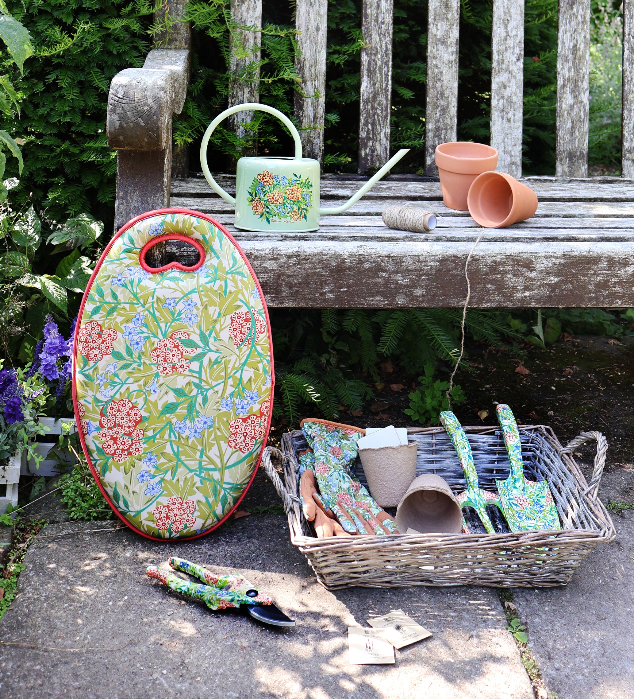 Orange Grove Garden Kneeler - William Morris Design - Padded