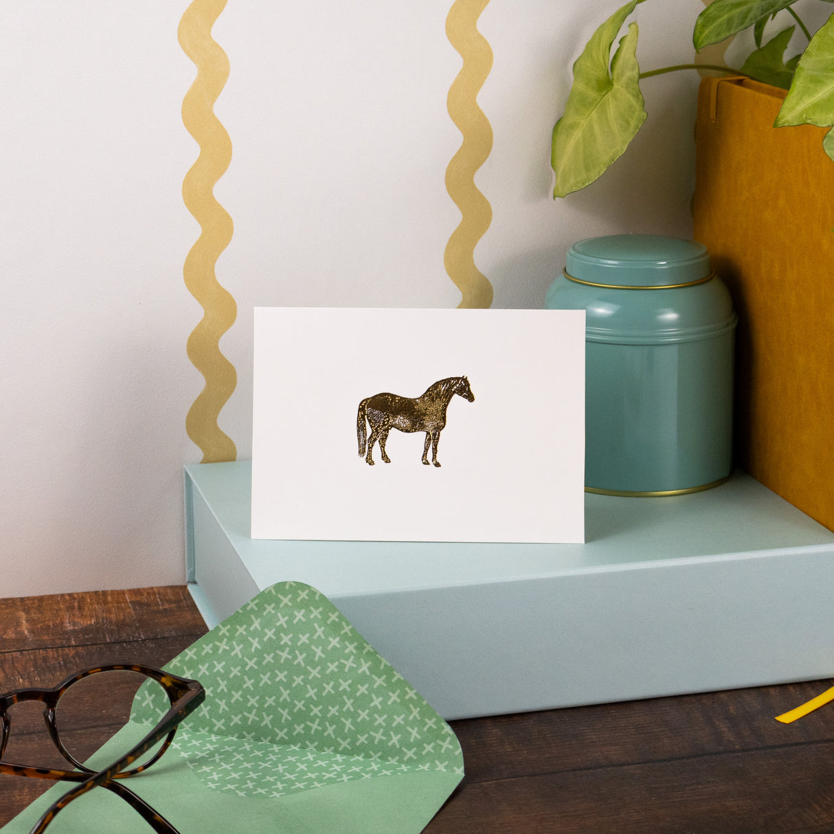 12 Notecards and Envelopes in Gift Box - Horse Design