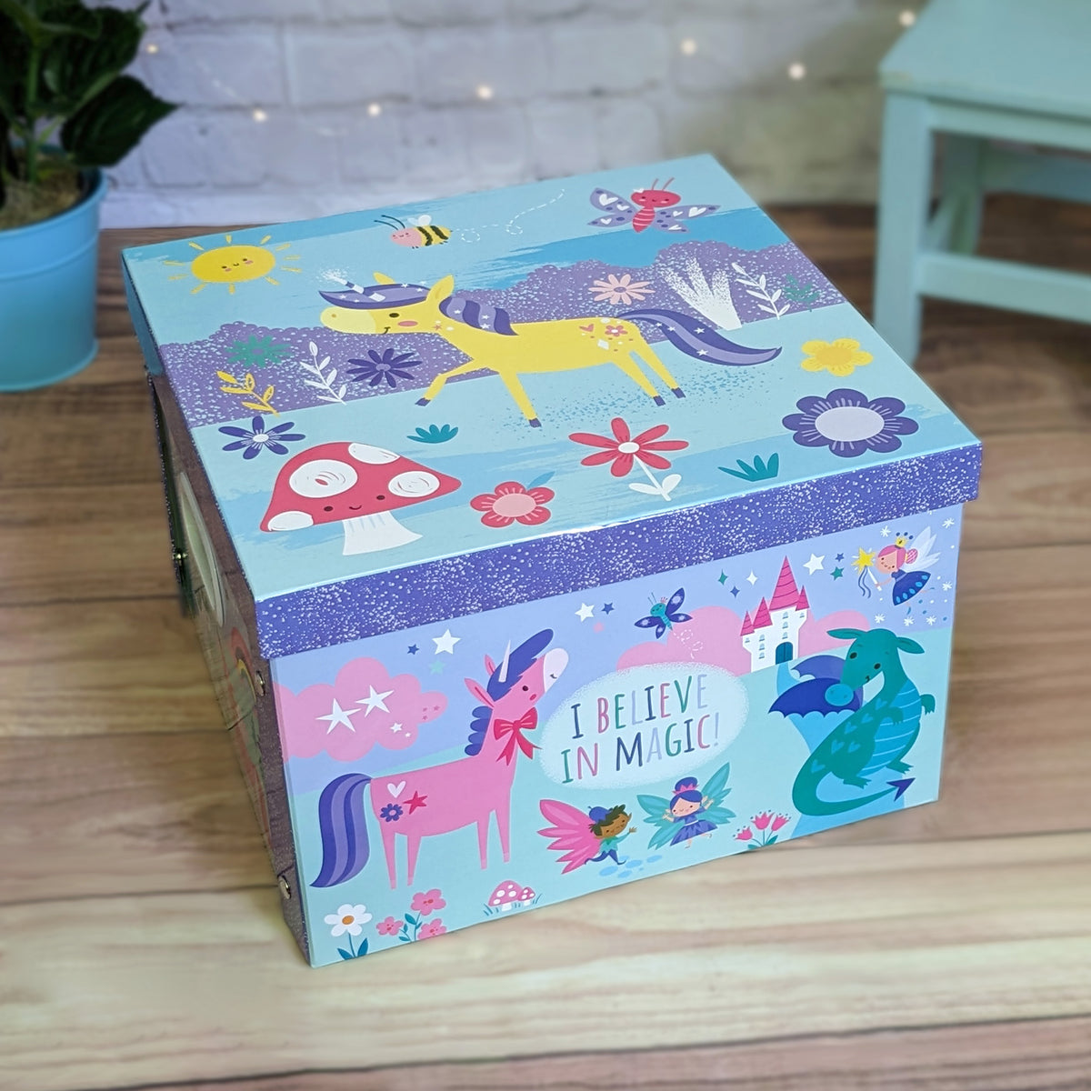 Magic Box Animals Magical Creatures Collapsible Storage Box – Robert Frederick