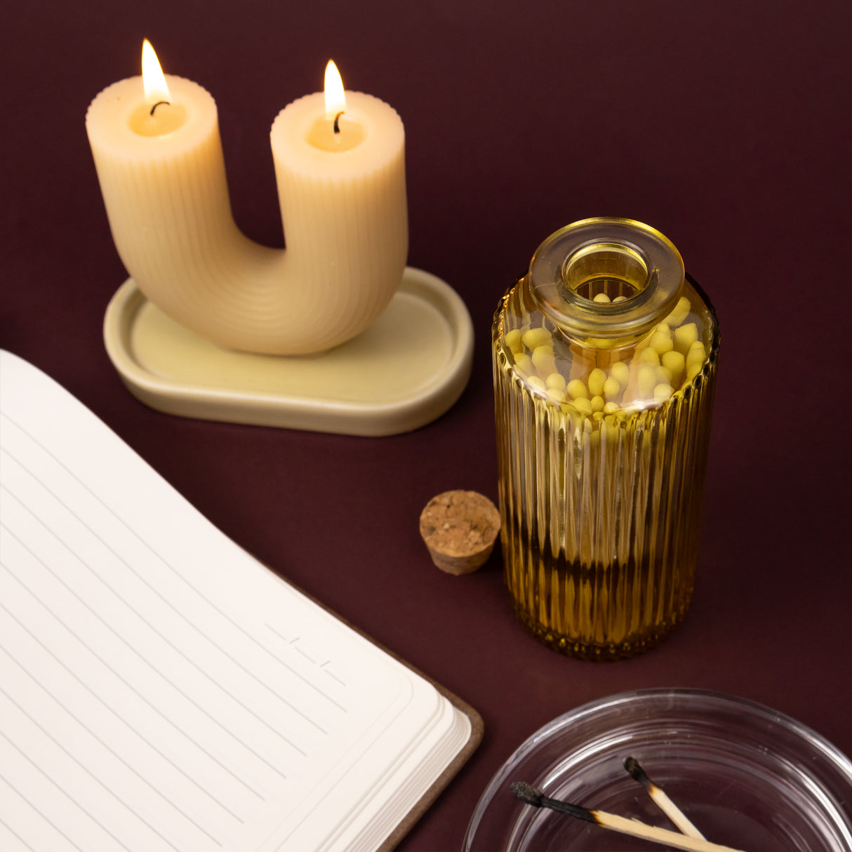 Elysian U Design Candle With Enamel Tray & Matches In Glass Jar