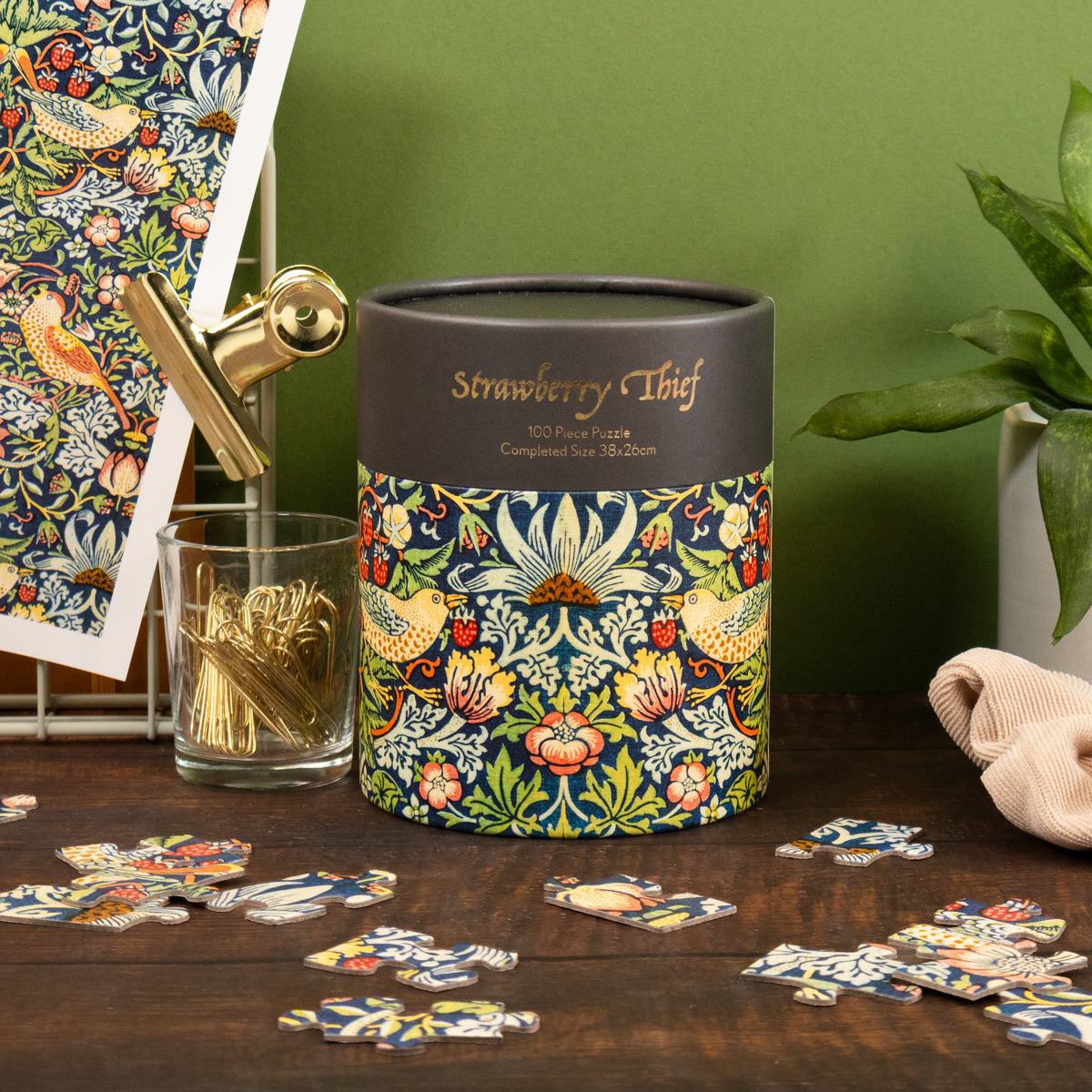 William Morris 'Strawberry Thief' - 100 Piece Puzzle In Tube