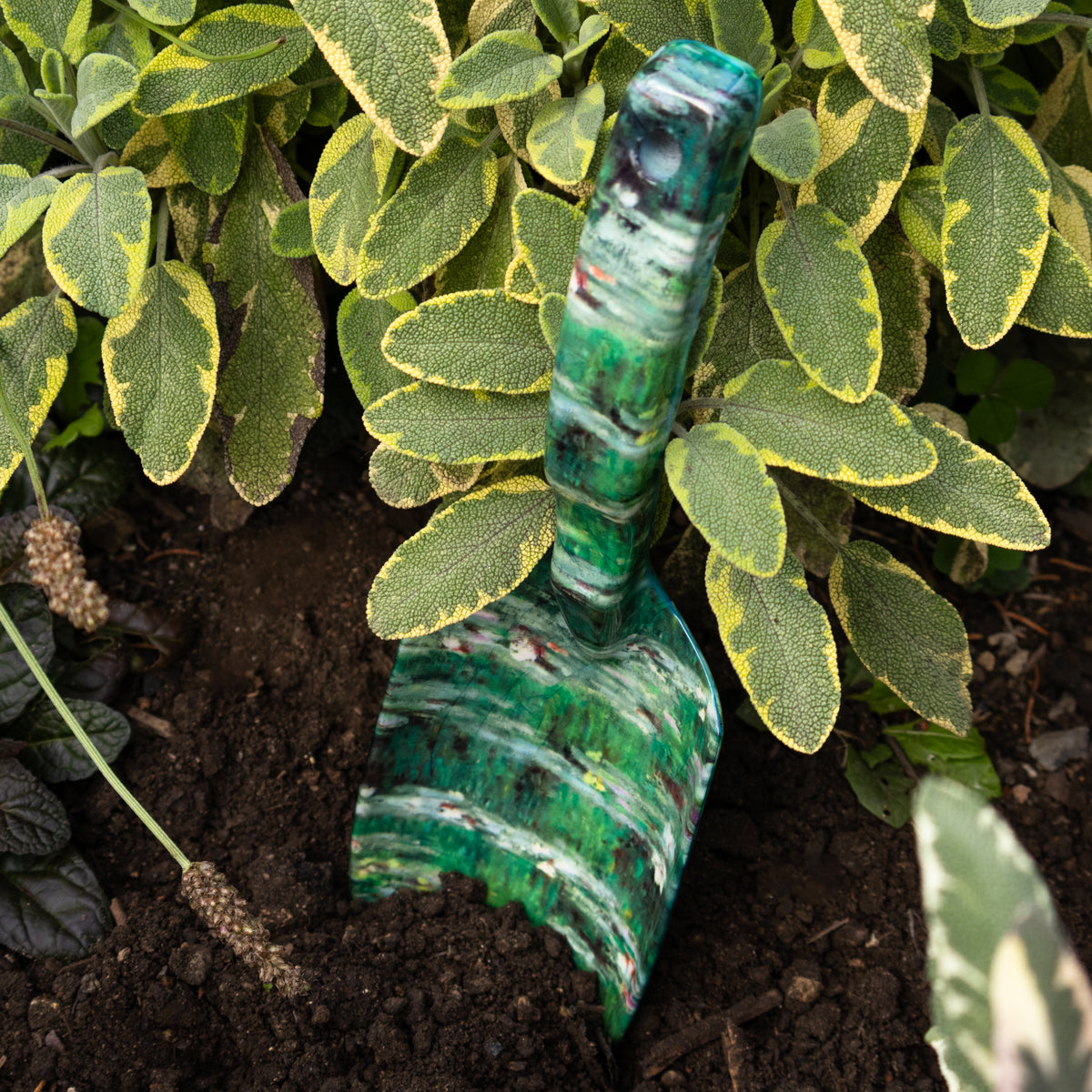 Fork, Trowel and Secateurs Garden Tool Set - Monet's The Japanese Footbridge Design